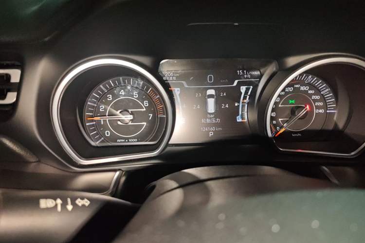 Used Jeep Grand Commander 2022 2.0T Four-Wheel Drive Luxury Edition Instrument Cluster