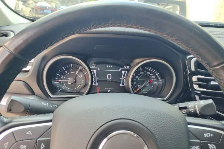 Used Jeep Grand Commander 2022 2.0T Four-Wheel Drive Luxury Edition Instrument Cluster