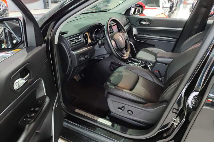 Used Jeep Grand Commander 2022 2.0T Four-Wheel Drive Luxury Edition Interior 2