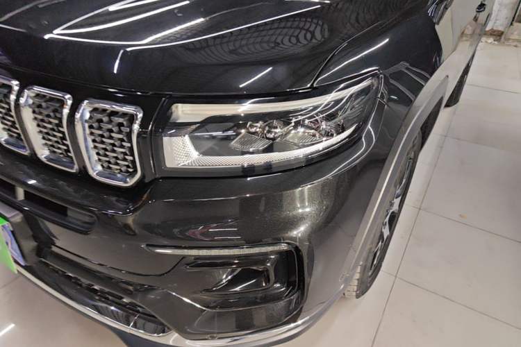 Used Jeep Grand Commander 2022 2.0T Two-Wheel Drive Luxury Version Left Front Headlight