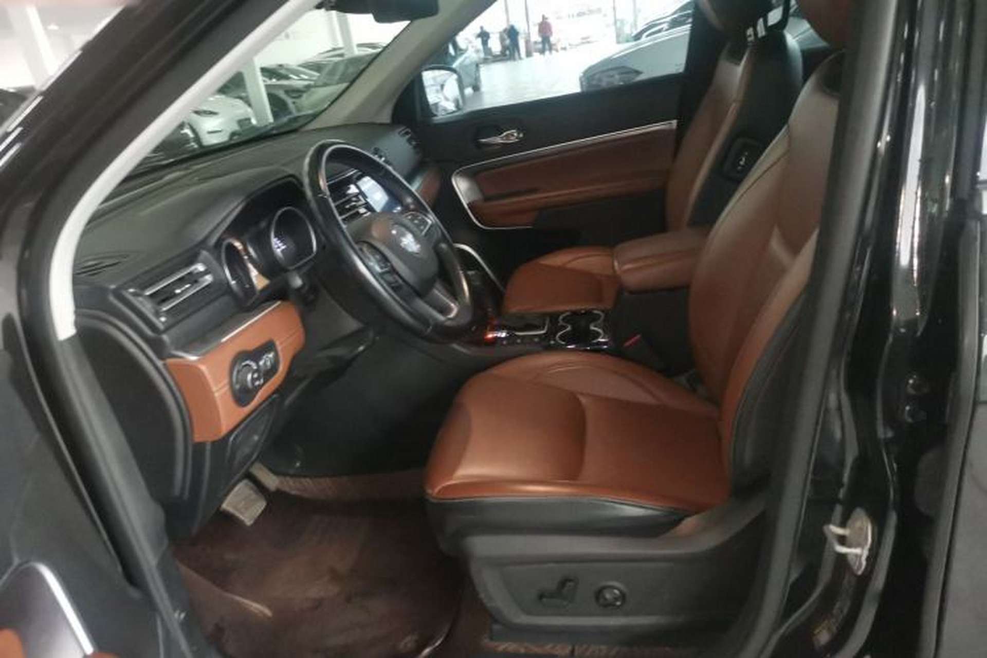 Used Jeep Grand Commander 2022 2.0T Four-Wheel Drive Luxury Edition Left Front Seat