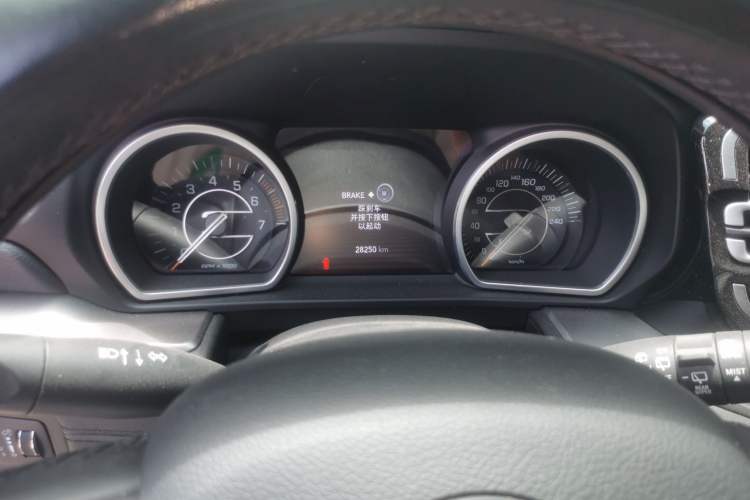 Used Jeep Grand Commander 2022 2.0T Two-Wheel Drive Elite Version Odometer Close Up
