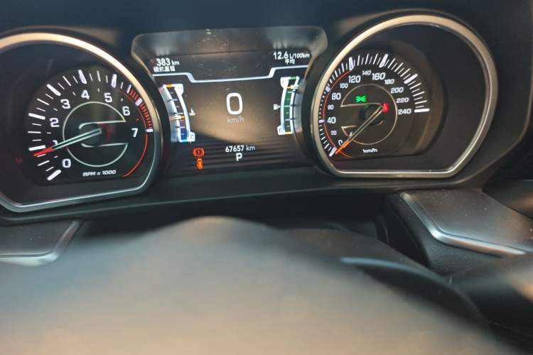 Used Jeep Grand Commander 2022 2.0T Two-Wheel Drive Luxury Version Odometer Close Up