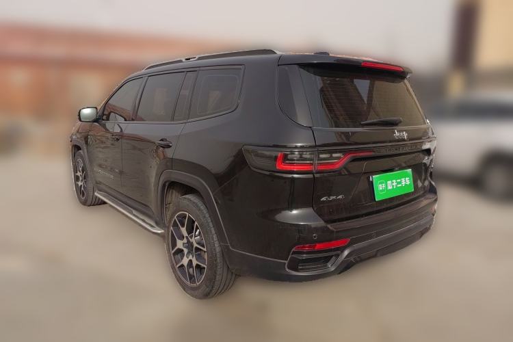 Used Jeep Grand Commander 2022 2.0T Two-Wheel Drive Luxury Version Rear Left 45 Deg