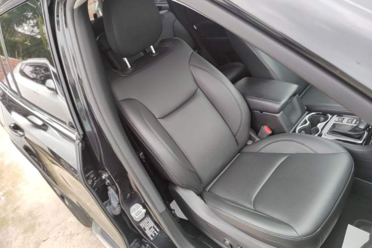 Used Jeep Grand Commander 2022 2.0T Two-Wheel Drive Luxury Version Right Front Seat