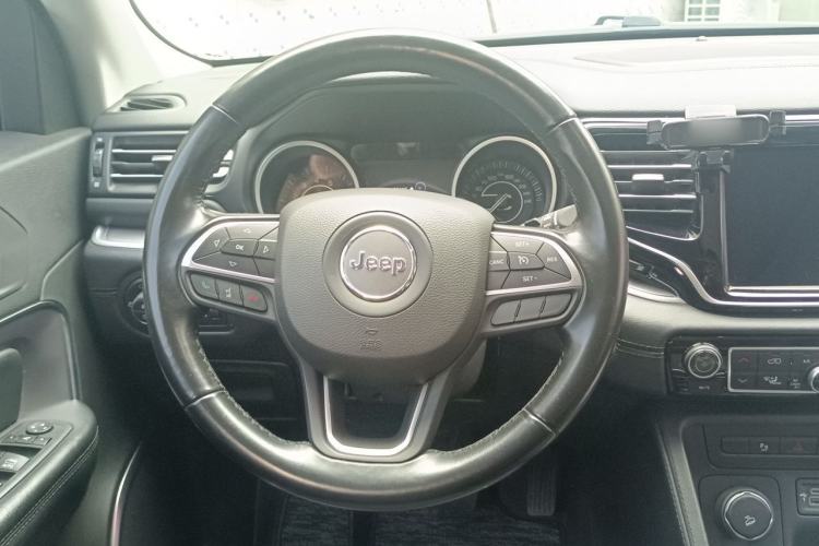 Used Jeep Grand Commander 2022 2.0T Four-Wheel Drive Luxury Edition Steering Wheel