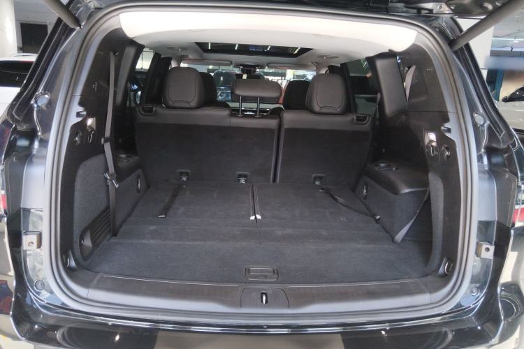 Used Jeep Grand Commander 2022 2.0T Two-Wheel Drive Luxury Version Trunk