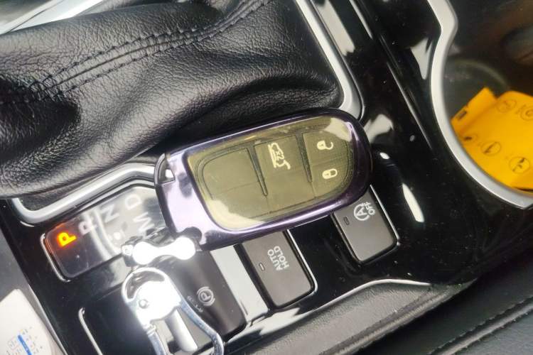 Used Jeep Grand Commander 2022 2.0T Two-Wheel Drive Elite Version Vehicle Key