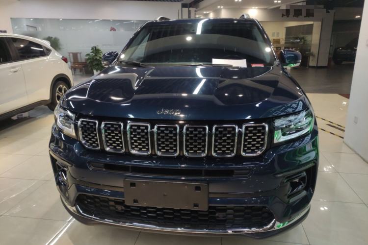 Used Jeep Grand Commander 2022 2.0T Two-Wheel Drive Luxury Version Exterior 1