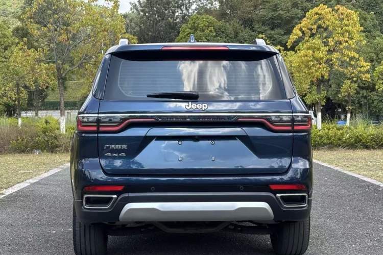 Used Jeep Grand Commander 2022 2.0T Four-Wheel Drive Luxury Edition Exterior 11