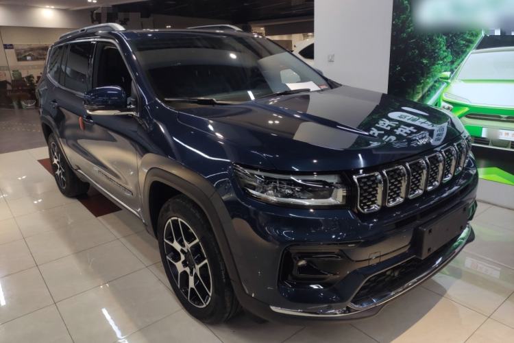 Used Jeep Grand Commander 2022 2.0T Two-Wheel Drive Luxury Version Exterior 2