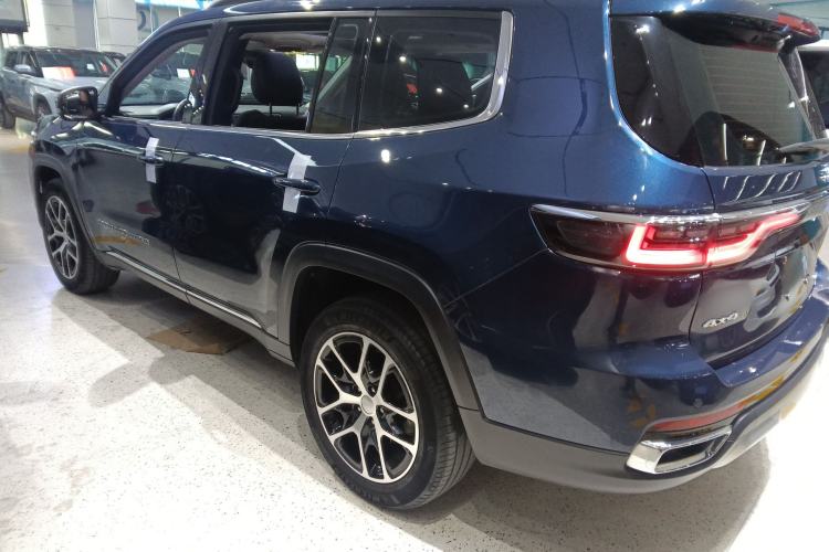 Used Jeep Grand Commander 2022 2.0T Four-Wheel Drive Luxury Edition Exterior 3