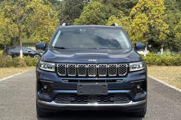 Used Jeep Grand Commander 2022 2.0T Four-Wheel Drive Luxury Edition Exterior 8
