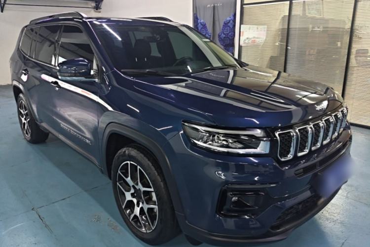 Used Jeep Grand Commander 2022 2.0T Two-Wheel Drive Elite Version Front Right 45 Deg
