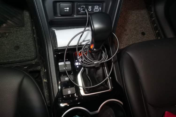 Used Jeep Grand Commander 2022 2.0T Two-Wheel Drive Elite Version Gear Lever