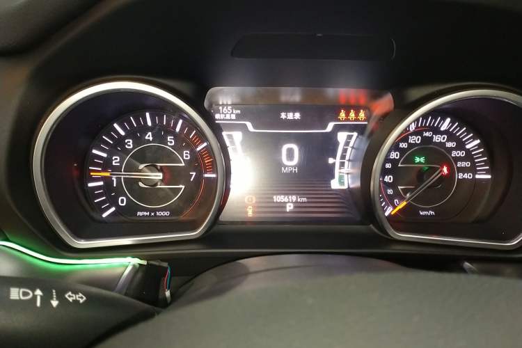 Used Jeep Grand Commander 2022 2.0T Two-Wheel Drive Luxury Version Instrument Cluster