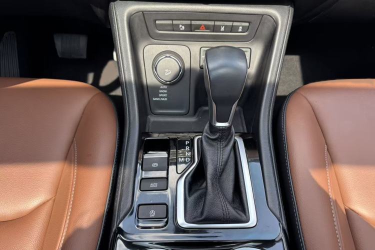 Used Jeep Grand Commander 2022 2.0T Four-Wheel Drive Luxury Edition Interior 11