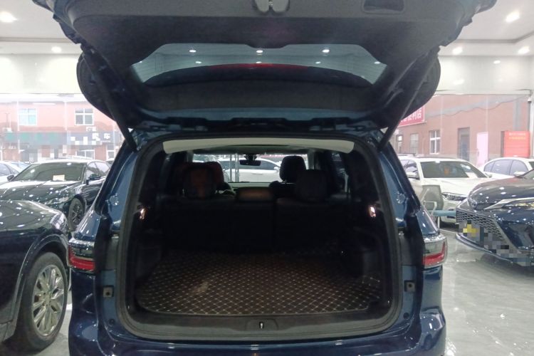 Used Jeep Grand Commander 2022 2.0T Two-Wheel Drive Elite Version Trunk