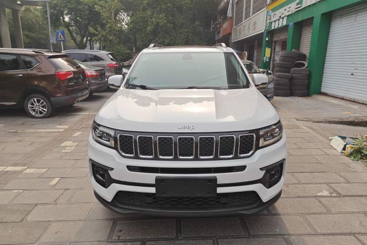 Used Jeep Grand Commander 2022 2.0T Two-Wheel Drive Elite Version Front