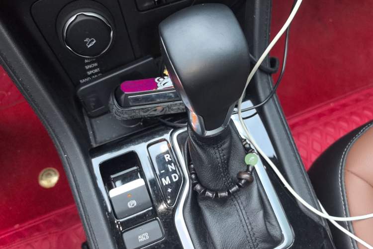 Used Jeep Grand Commander 2022 2.0T Four-Wheel Drive Luxury Edition Gear Lever