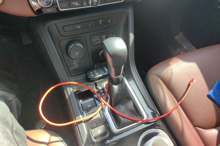 Used Jeep Grand Commander 2022 2.0T Four-Wheel Drive Luxury Edition Gear Lever