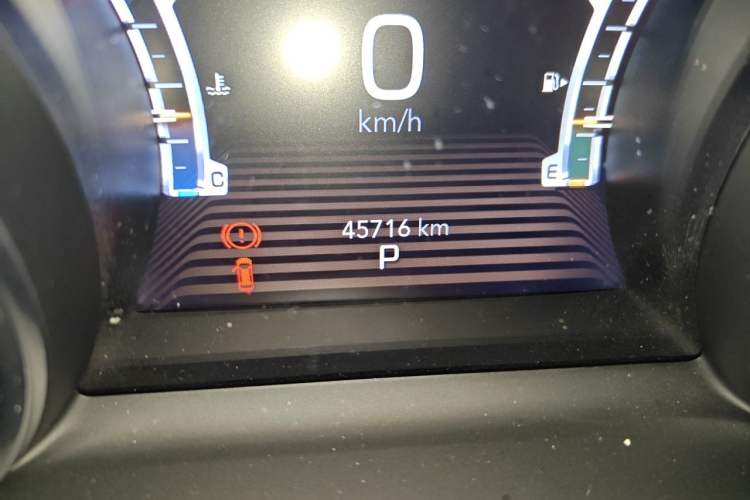 Used Jeep Grand Commander 2022 2.0T Two-Wheel Drive Elite Version Odometer Close Up
