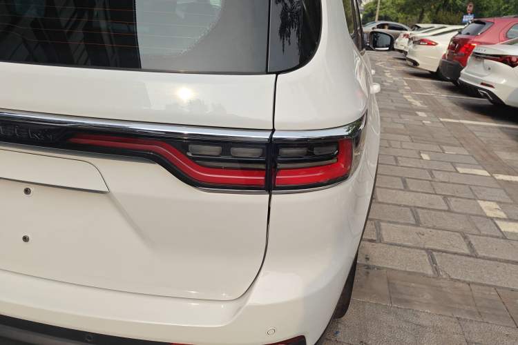 Used Jeep Grand Commander 2022 2.0T Two-Wheel Drive Elite Version Right Rear Taillight