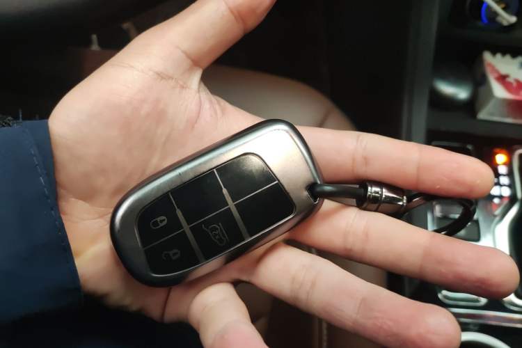 Used Jeep Grand Commander 2022 2.0T Two-Wheel Drive Luxury Version Vehicle Key