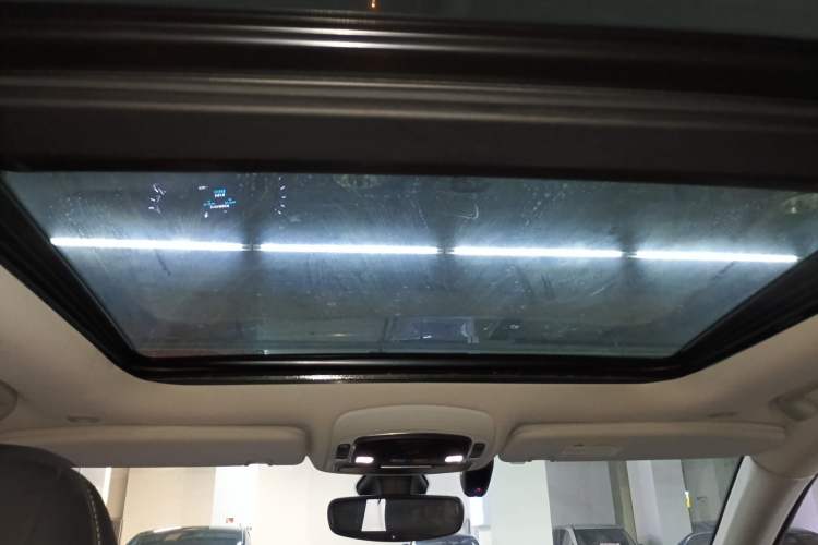 Used Jeep Grand Commander PHEV 2020 2.0T Plug-in Hybrid Leading Edition Headliner