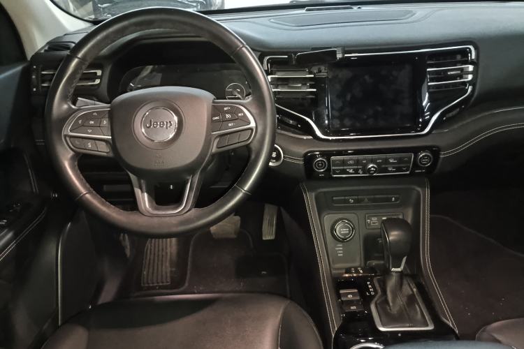 Used Jeep Grand Commander PHEV 2020 2.0T Plug-in Hybrid Leading Edition Interior 2