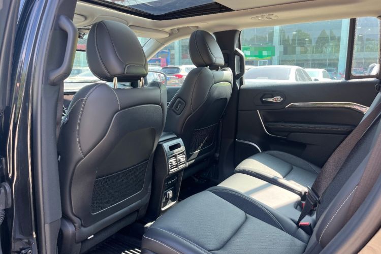Used Jeep Grand Commander PHEV 2020 2.0T Plug-in Hybrid Elite Edition + Autonomous Driving Smart Package Left Rear Seat