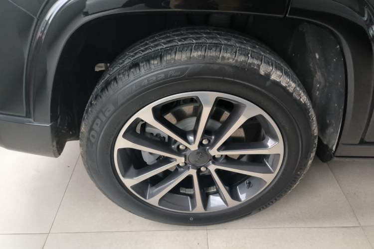Used Jeep Grand Commander PHEV 2020 2.0T Plug-in Hybrid Elite Edition + Autonomous Driving Smart Package Right Rear Wheel Hub