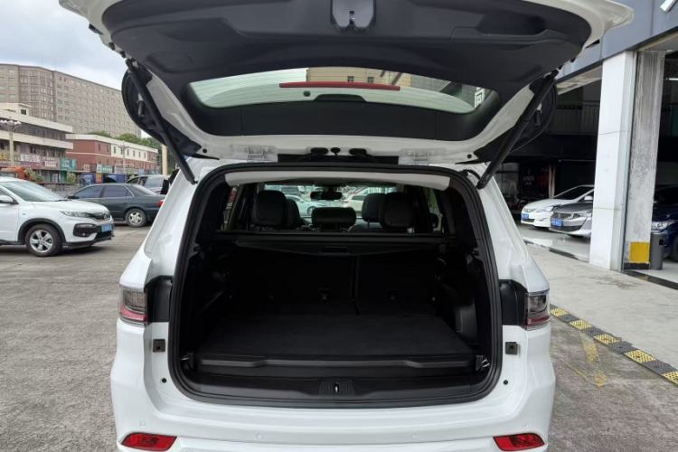 Used Jeep Grand Commander PHEV 2020 2.0T Plug-in Hybrid Leading Edition Exterior 5