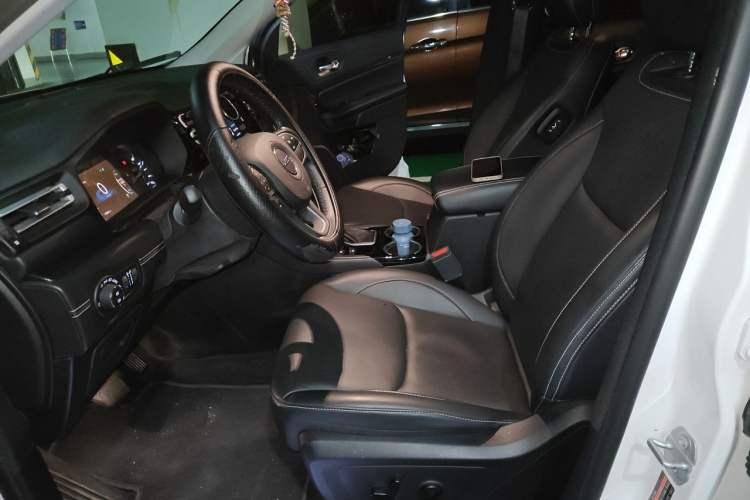 Used Jeep Grand Commander PHEV 2020 2.0T Plug-in Hybrid Leading Edition Left Front Seat