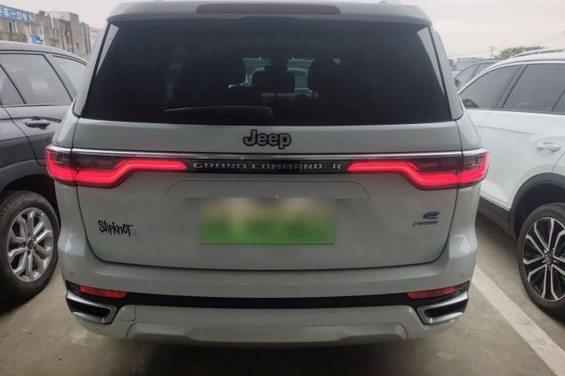 Used Jeep Grand Commander PHEV 2022 2.0T Plug-in Hybrid Version Rear
