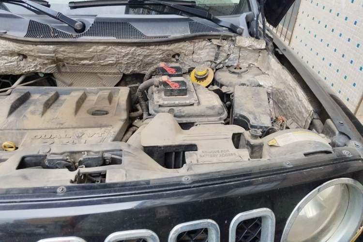 Used Jeep Patriot 2011 2.4 Sport Edition Engine Bay Left
