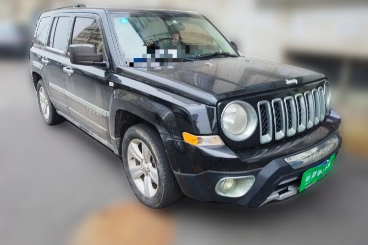Used Jeep Patriot 2011 2.4 Sport Edition Front Right 45 Deg