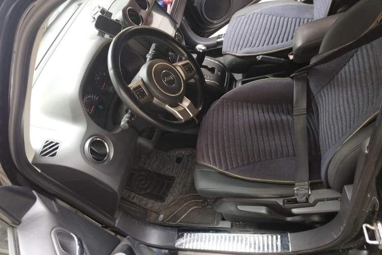 Used Jeep Patriot 2011 2.4 Sport Edition Left Front Seat