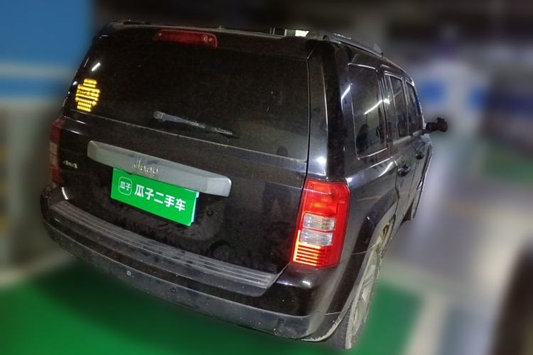 Used Jeep Patriot 2011 2.4 Classic Edition Rear Right 45 Deg