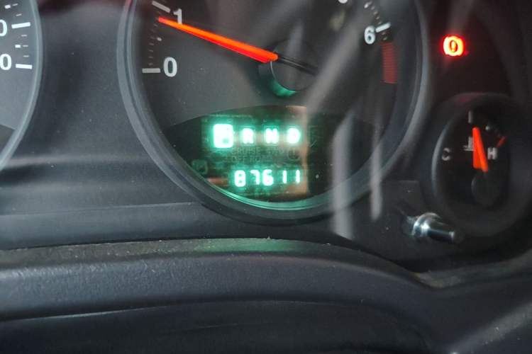 Used Jeep Patriot 2011 2.4 Classic Upgrade Edition Odometer Close Up