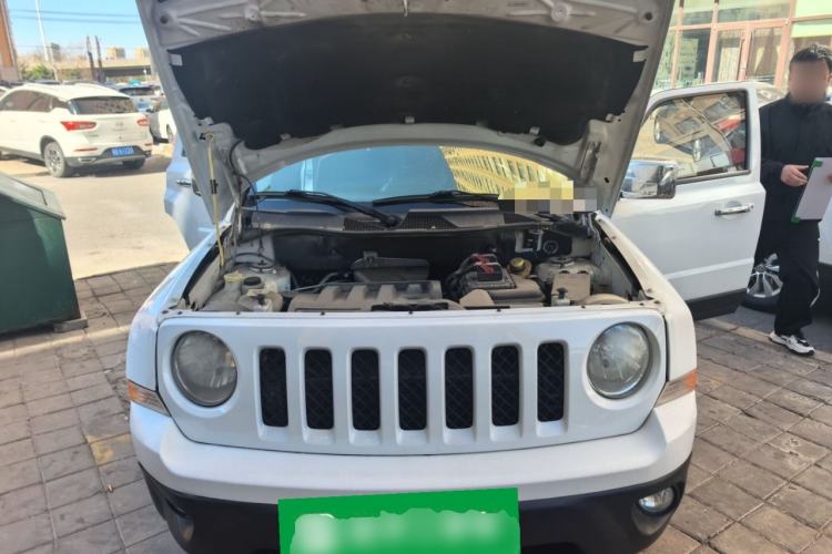 Used Jeep Patriot 2011 2.4 Sport Edition Engine Bay