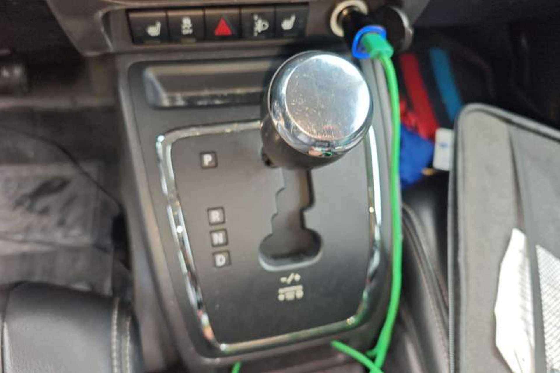Used Jeep Patriot 2011 2.4 Luxury Edition Gear Lever
