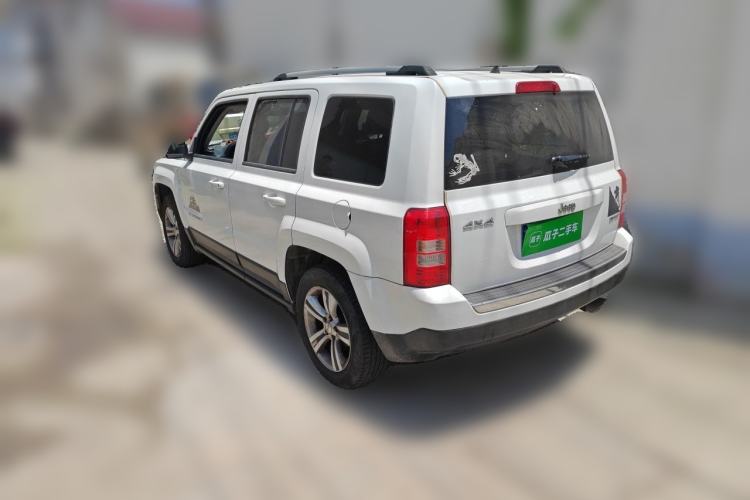 Used Jeep Patriot 2011 2.4 Luxury Edition Rear Left 45 Deg