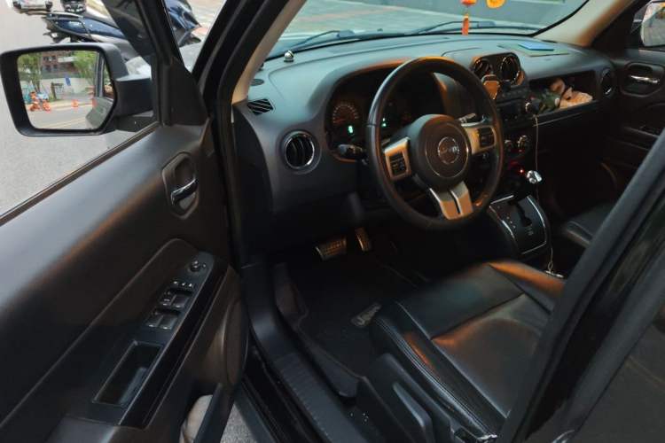 Used Jeep Patriot 2012 2.4 Sport Edition Driver Seat