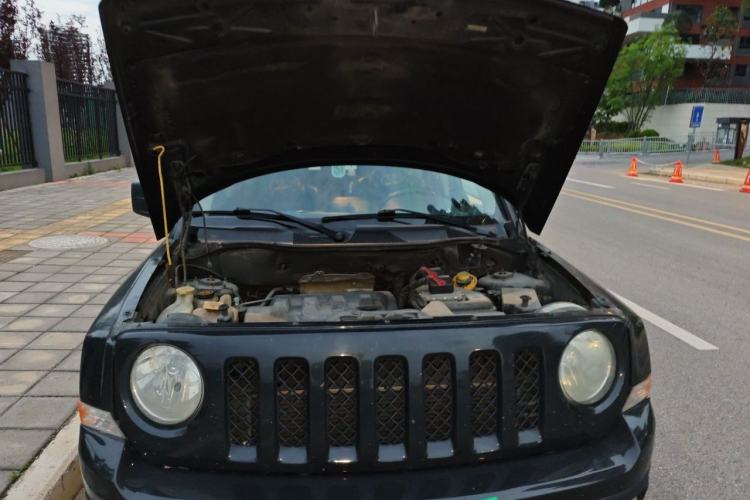 Used Jeep Patriot 2012 2.4 Sport Edition Engine Bay