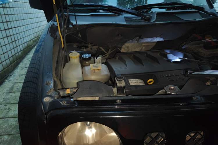 Used Jeep Patriot 2012 2.4 Sport Edition Engine Bay Right