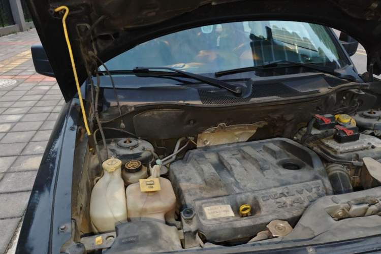 Used Jeep Patriot 2012 2.4 Sport Edition Engine Bay Right