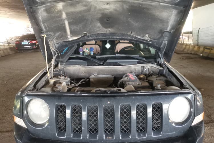 Used Jeep Patriot 2012 2.4 Luxury Edition Engine Bay