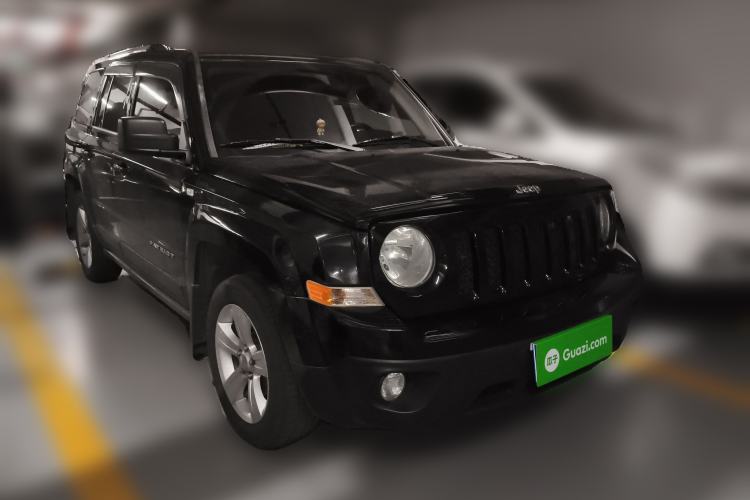 Used Jeep Patriot 2012 2.4 Luxury Edition Front Right 45 Deg