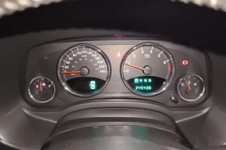 Used Jeep Patriot 2012 2.4 Luxury Edition Instrument Cluster